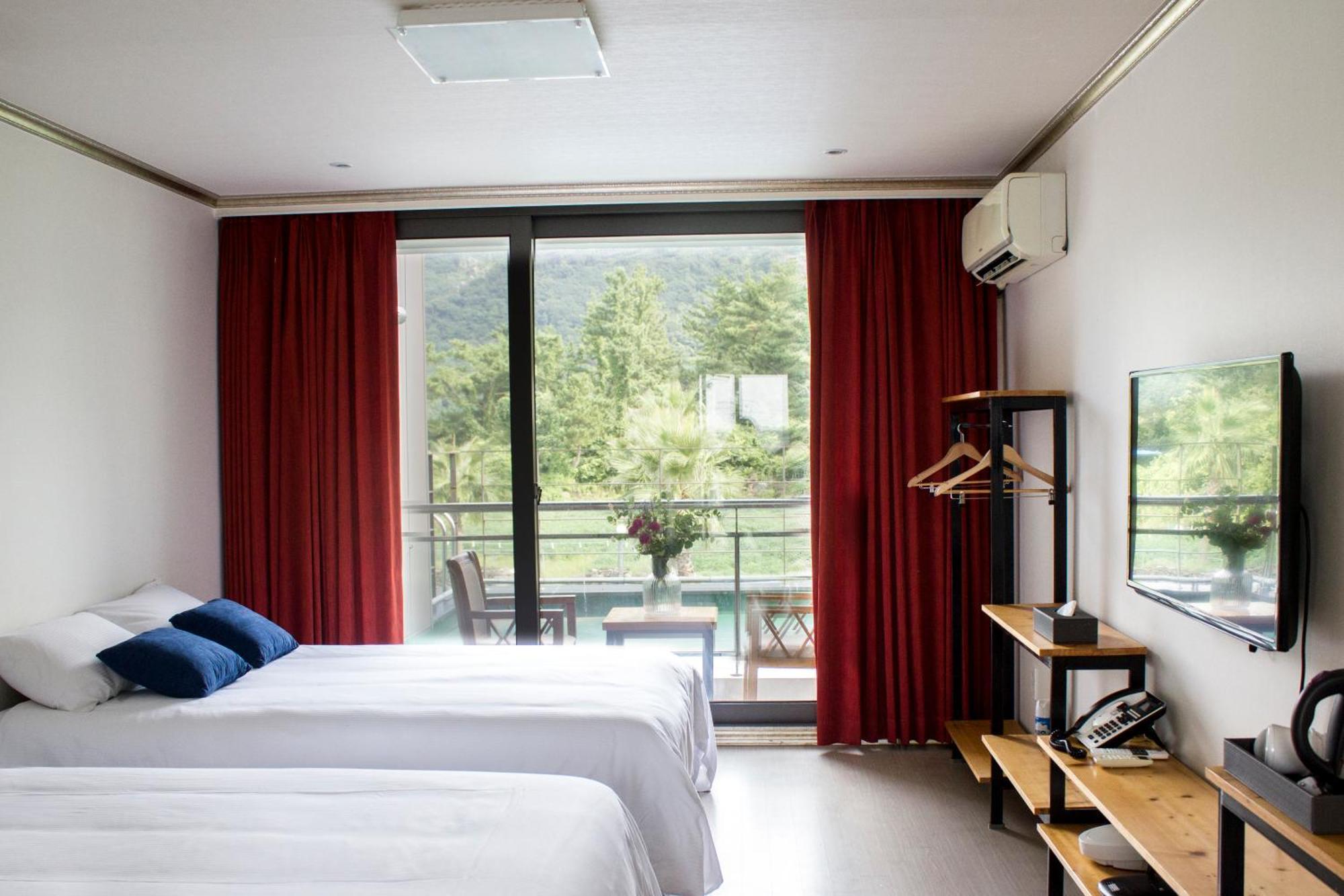 Dammora Resort Seogwipo Exterior foto